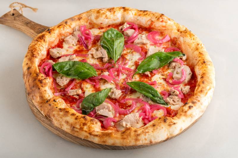 Pizza Tonno